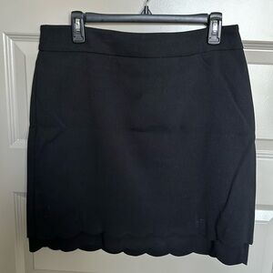 Black short skirt w/scalloped edge, Size 10